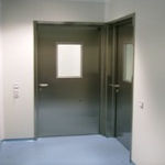 usi-antifonare-cu-balamale